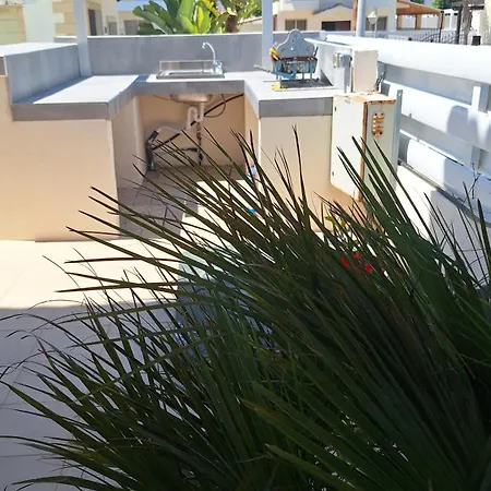Victoria Blue Vila